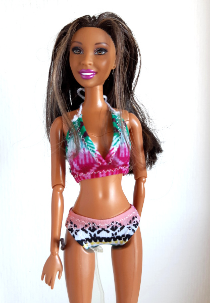 Meerkleurige bikini voor modepopjes van 30 cm