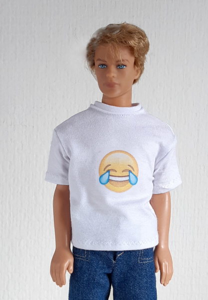 T-shirt met smiley voor modepoppen zoals Ken en Frank